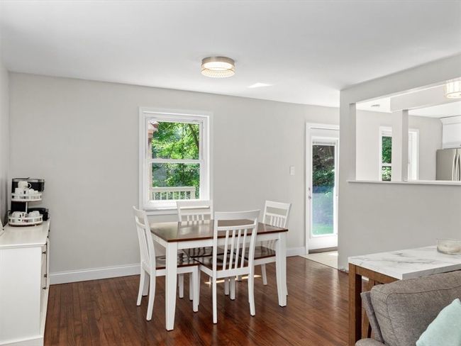 5070 University Blvd, House other with 3 bedrooms, 2 bathrooms and 6 parking in Coraopolis PA | Image 12
