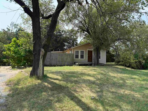 4223 W Zoo Blvd, Wichita, KS, 67212-1800 | Card Image