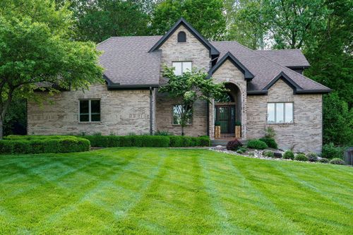 527 Viking Landing Ct, Beavercreek, OH, 45434-7339 | Card Image