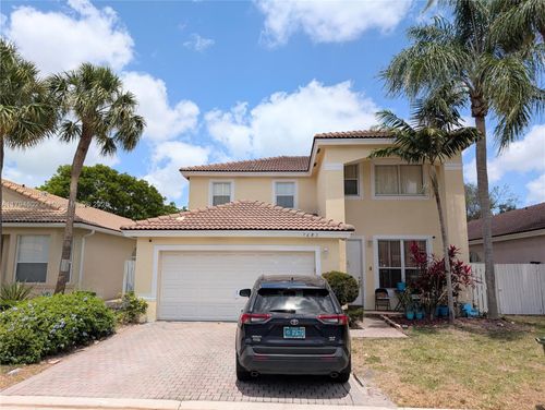 7683 19th St, Pembroke Pines, FL, 33024-3634 | Card Image