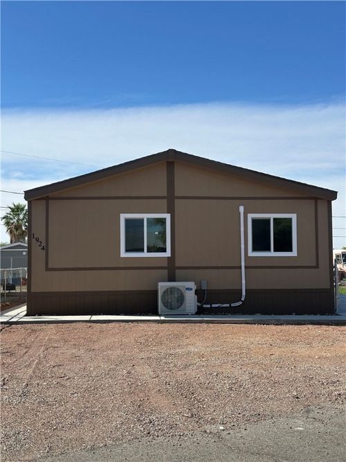 1924 Sea Breeze Ln, Bullhead City, AZ, 86442-5158 | Card Image