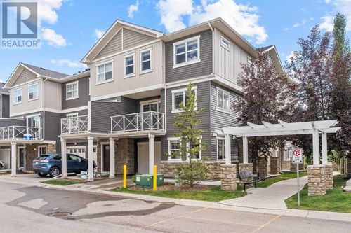 817 Skyview Ranch Grove Ne, Calgary, AB, T3N0R7 | Card Image