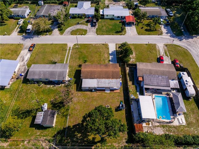 2554 3 Rd St Sw, House other with 3 bedrooms, 1 bathrooms and null parking in Vero Beach FL | Image 31
