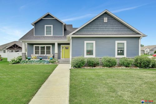 225 Knotty Pine Ln, Seward, NE, 68434-1155 | Card Image