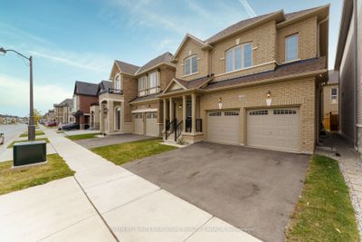 3388 Post Rd, House other with 4 bedrooms, 3 bathrooms and 4 parking in Oakville ON | Image 1