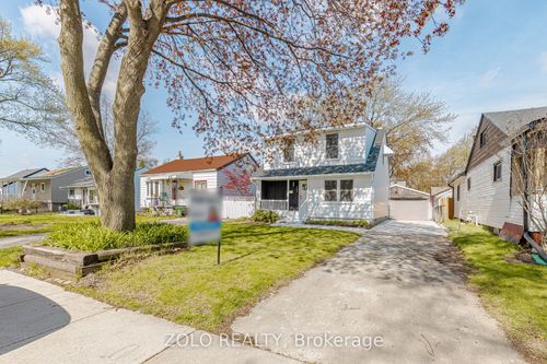 283 Ivon Ave, Hamilton, ON, L8H5T3 | Card Image