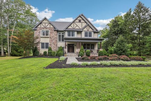 350 Boxberger Rd, Valley Cottage, NY, 10989-1500 | Card Image