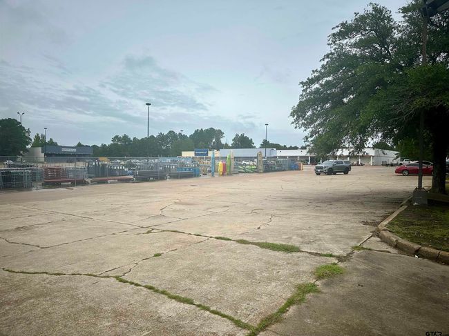 1155 Tenaha St, Home with 0 bedrooms, 0 bathrooms and null parking in Center TX | Image 21