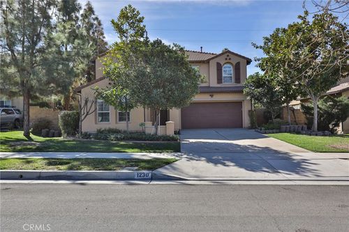 1230 Cantania Dr, Redlands, CA, 92374-4748 | Card Image