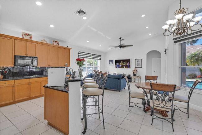 18708 Sw 47th St, House other with 5 bedrooms, 3 bathrooms and null parking in Miramar FL | Image 26