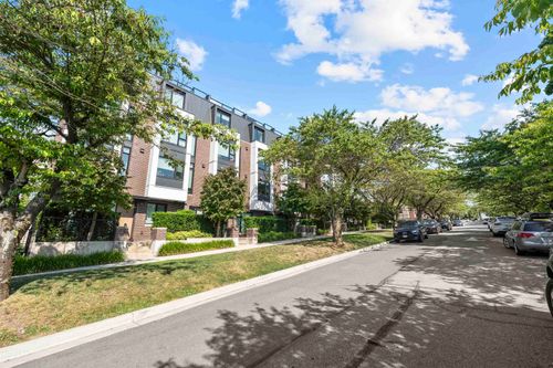 7605 Yukon St, Vancouver, BC, V5X2Y4 | Card Image