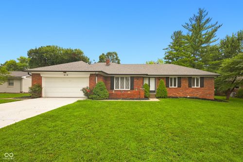 618 Brookview Dr, Greenwood, IN, 46142-1801 | Card Image