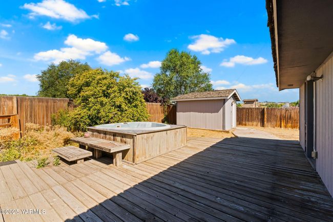 1620 Selah Loop Rd-26 | Image 23