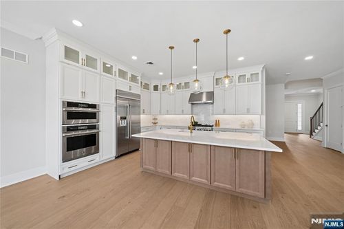 23 Muirfield Ln, River Vale, NJ, 07675-6566 | Card Image