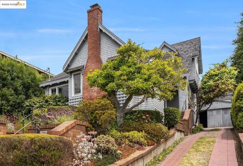 839 Mendocino Ave, Berkeley, CA, 94707-1922 | Card Image
