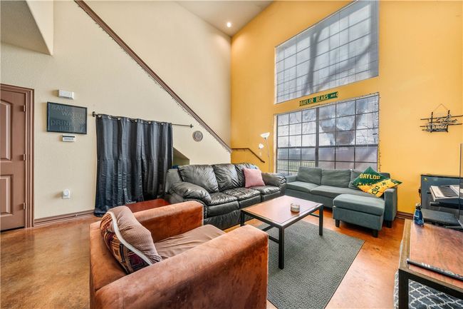 2410 S 2 Nd St, Condo with 3 bedrooms, 3 bathrooms and null parking in Waco TX | Image 14