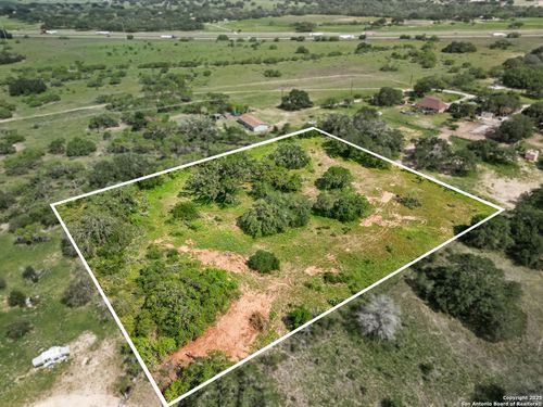 323 County Road 6720, Natalia, TX, 78059-2113 | Card Image
