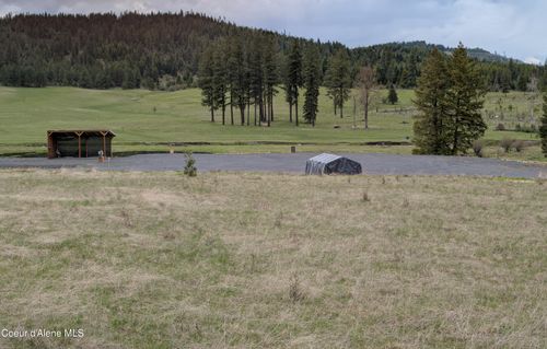 109 Liberty Ln, Santa, ID, 83866 | Card Image
