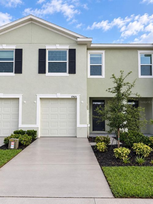 17621 Spanish Oak Loop, Land O Lakes, FL, 34638-0271 | Card Image