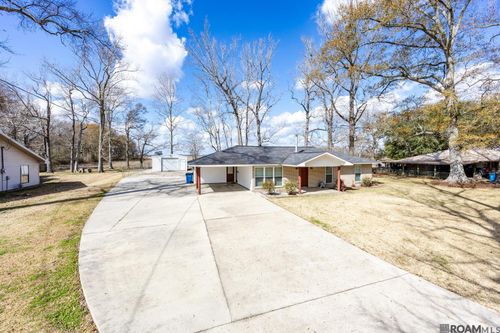 10563 Jack Torres Rd, Maringouin, LA, 70757-5419 | Card Image