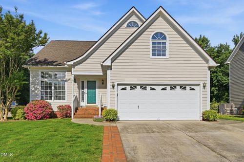 6801 Lynnoak Dr, Raleigh, NC, 27613-3671 | Card Image