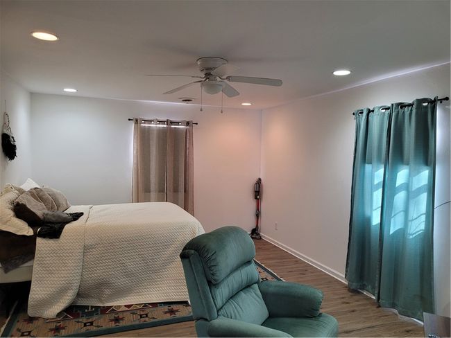 Apartment Bdrm 2 | Image 37