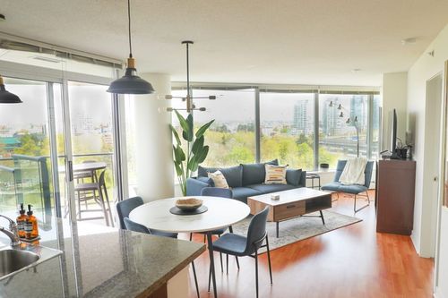 1009-688 Abbott St, Vancouver, BC, V6B0B9 | Card Image