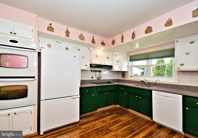 2 E Patricia Rd, House other with 3 bedrooms, 3 bathrooms and null parking in HOLLAND PA | Image 17