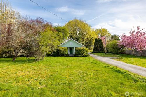 6921 211th Pl Ne, Arlington, WA, 98223-8265 | Card Image