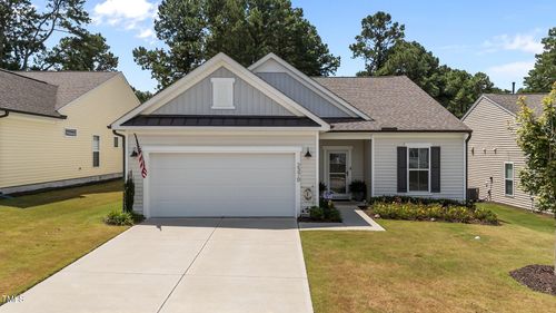 2370 Friars Head Ct, Fuquay-Varina, NC, 27526-4573 | Card Image