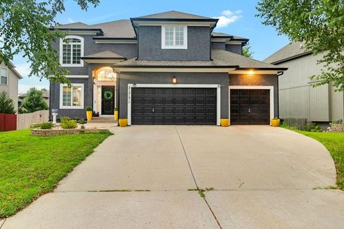 21213 W 113th Pl, Olathe, KS, 66061-2837 | Card Image