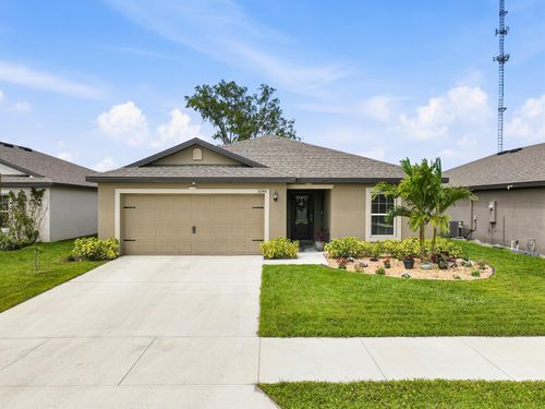 5240 Imagination Dr, FORT PIERCE, FL, 34947-5482 | Card Image