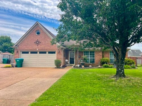 50 Village Dr, Oakland, TN, 38060 | Card Image