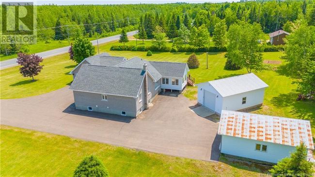 981 Rte 135, House other with 6 bedrooms, 3 bathrooms and null parking in Duguayville NB | Image 5
