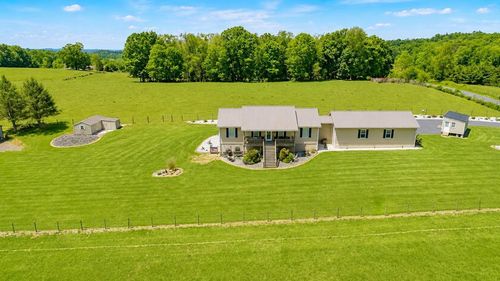 2045 Senior Rd, Woodlawn, VA, 24381-3710 | Card Image