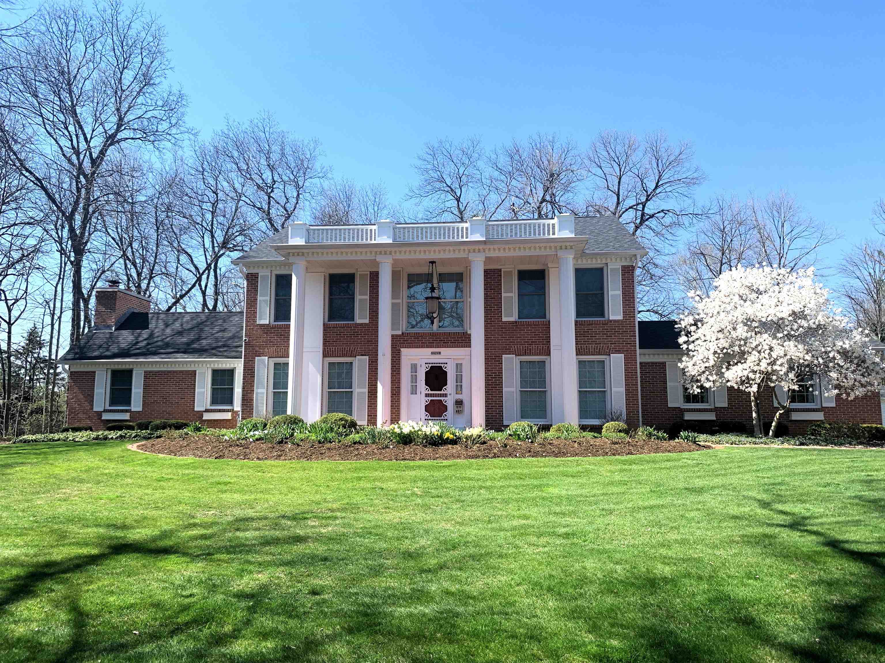Oak Grove Dr, Columbus, WI 53925