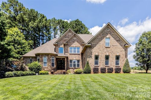 139 Waterbury Dr, Mooresville, NC, 28117-9418 | Card Image