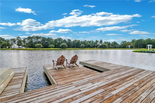 24 Carrier Blf, House other with 5 bedrooms, 5 bathrooms and null parking in Bluffton SC | Image 88
