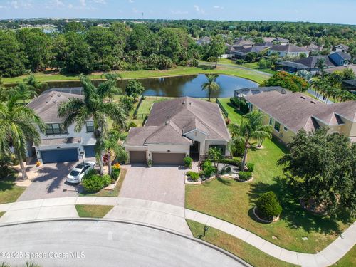 8553 Drayton Cir, Melbourne, FL, 32940-6670 | Card Image