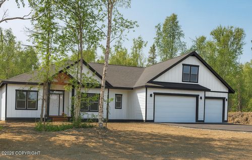 10060 E Vista Ridge Circle, Palmer, AK, 99645 | Card Image