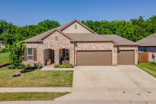 1041 Auburn Dr, Justin, TX, 76247-2560 | Card Image