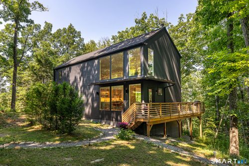 23 Front Of The Mountain Rd, New Milford, CT, 06776-4811 | Card Image