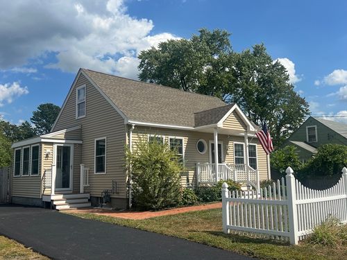 49 Hatch St, Springfield, MA, 01129-1108 | Card Image