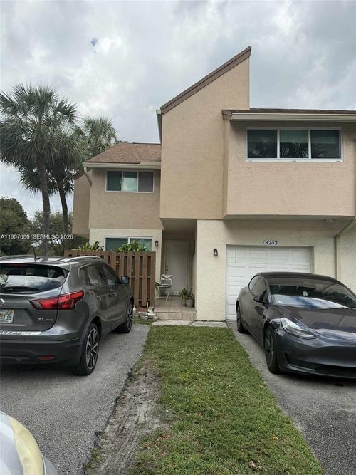 1-8243 Nw 8th Ct, Plantation, FL, 33324-1203 | Card Image