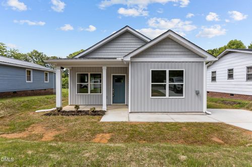 309 E Harnett St, Dunn, NC, 28334-4205 | Card Image