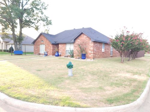 3795 Village Bend Drive, Paris, TX, 75462 | Card Image