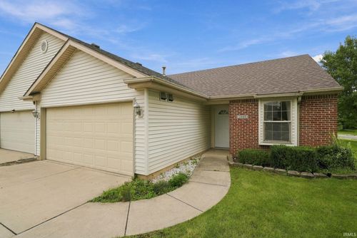 7409 Sageport Place, Fort Wayne, IN, 46825 | Card Image