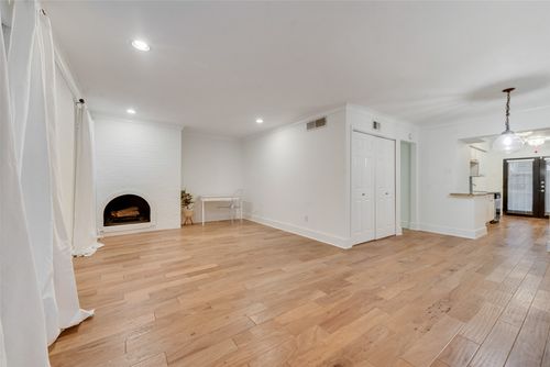 apt-110-7732 Meadow Rd, Dallas, TX, 75230-4877 | Card Image