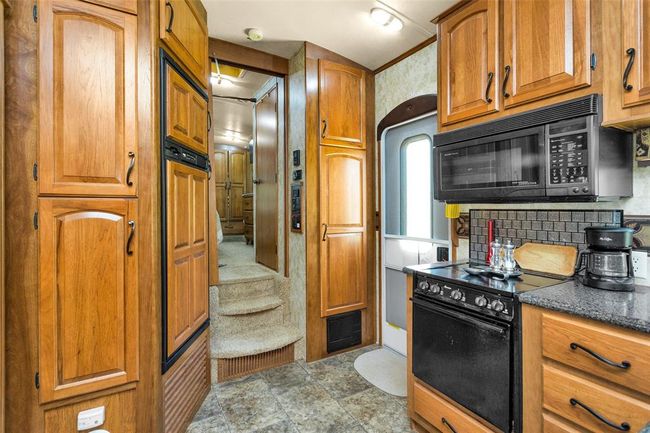 341 Coco Loop, Home with 0 bedrooms, 0 bathrooms and null parking in Pointblank TX | Image 12