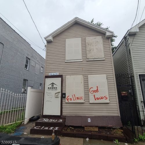 471 S 16th St, Newark, NJ, 07103-1603 | Card Image